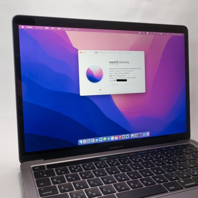 MacBook Pro 2020 13インチ Intelモデル 充放電29回