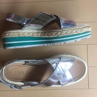 プラダ(PRADA)のプラダ 37.5 シルバー  サンダル(サンダル)