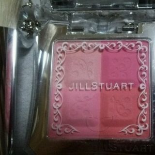 ジルスチュアート(JILLSTUART)の残量9割以上ジルチークブラシ付き(チーク)