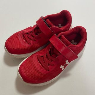 アンダーアーマー(UNDER ARMOUR)のアンダーアーマーシューズ19.5cm(スニーカー)