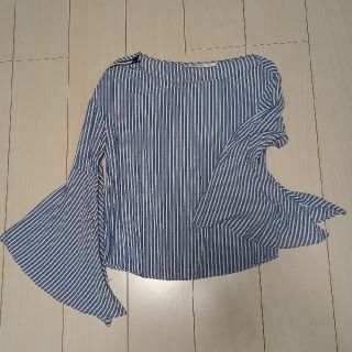 ザラ(ZARA)の＊ZARAストライプさらさら生地ブラウス👚＊(シャツ/ブラウス(長袖/七分))