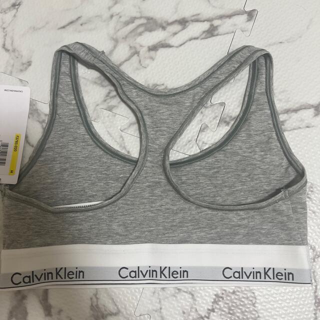 Calvin Klein(カルバンクライン)のカルバンクライン  ブラトップ スポーツ/アウトドアのトレーニング/エクササイズ(ヨガ)の商品写真