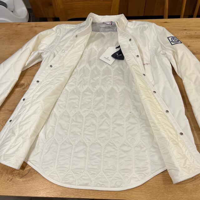 MONCLER(モンクレール)のダウン　モンクレ メンズのジャケット/アウター(ダウンジャケット)の商品写真