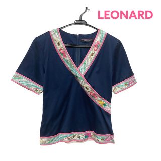 レオナール(LEONARD)の【美品】レオナール LEONARD/カットソー/Tシャツ/花柄/ラインストーン(カットソー(半袖/袖なし))