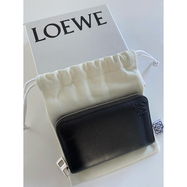 LOEWE(ロエベ)のLOEWE✨カードケースダークブラウン中古 メンズのファッション小物(コインケース/小銭入れ)の商品写真