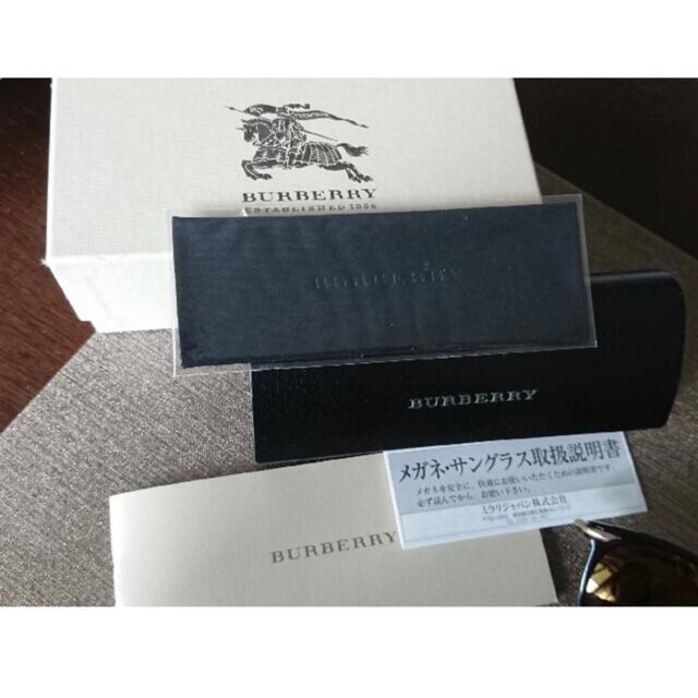 BURBERRY(バーバリー)のバーバリー　Burberryサングラス レディースのファッション小物(サングラス/メガネ)の商品写真