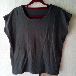 グレイル(GRL)のGRL　グレイル　ノースリーブ　Tシャツ　F(Tシャツ(半袖/袖なし))