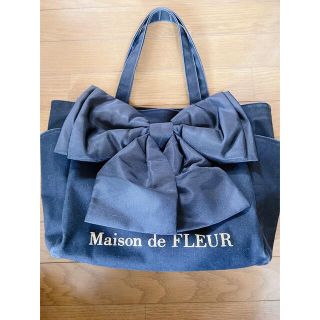 メゾンドフルール(Maison de FLEUR)のメゾンドフルール　ビッグリボン　トートバッグ　黒(トートバッグ)