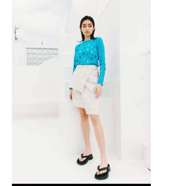 今季一番 LE CIEL BLEU 22SS ビッグアイレットニットトップス ad