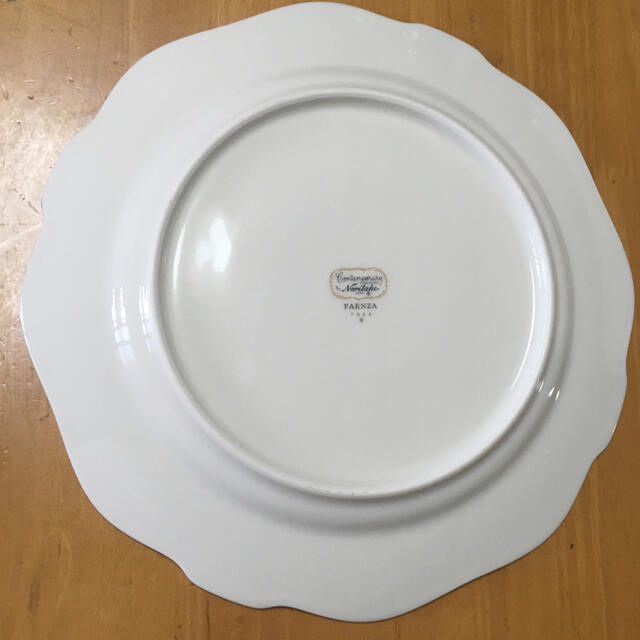 Noritake(ノリタケ)のノリタケ　大皿　果実柄 インテリア/住まい/日用品のキッチン/食器(食器)の商品写真