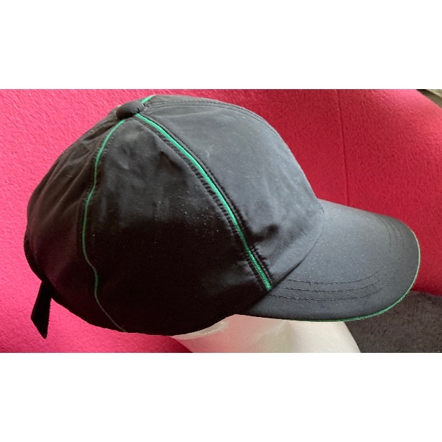 超稀少CAP♪ウォーキングやランニングに是非　Black&White　キャップ メンズの帽子(キャップ)の商品写真