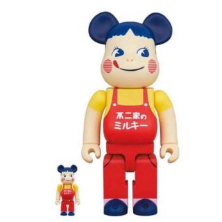 ベアブリック(BE@RBRICK)のBE＠RBRICK ホーロー看板 ペコちゃん 100％ & 400％(その他)