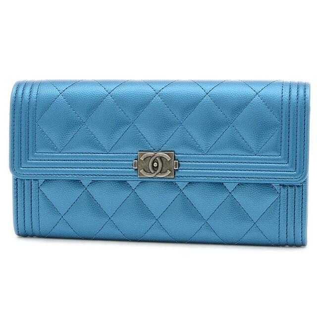 からのメー CHANEL 長財布 キャビアスキン ブルー Aの通販 by ブランド