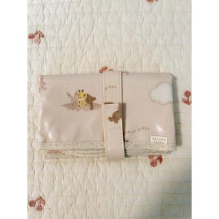 たしろ屋 CHANEL 折りたたみ お昼寝シート オムツ替えシート - 通販