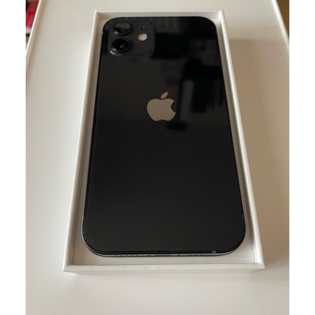 iPhone(アイフォーン)のアップル iPhone12 64GB ブラック au スマホ/家電/カメラのスマートフォン/携帯電話(スマートフォン本体)の商品写真