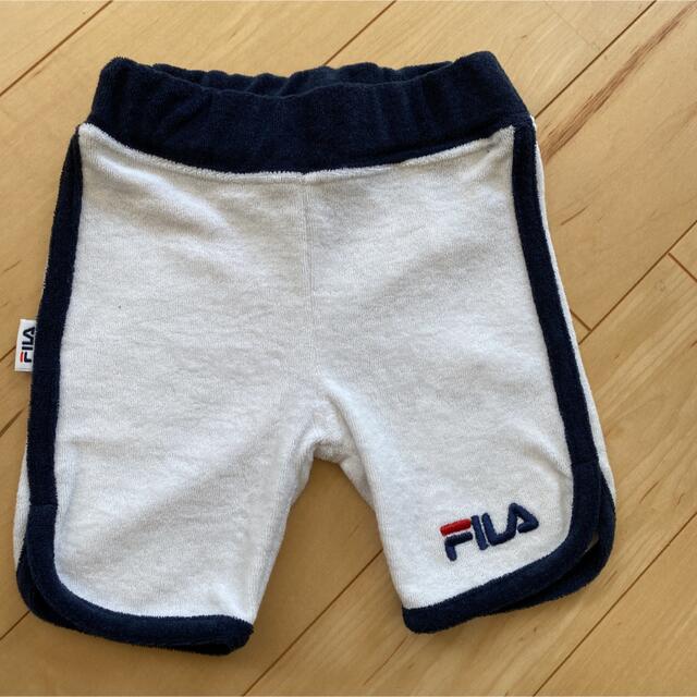 FILA(フィラ)の新品 FILA ハーフパンツ パイル地 90㎝ キッズ/ベビー/マタニティのキッズ服男の子用(90cm~)(パンツ/スパッツ)の商品写真