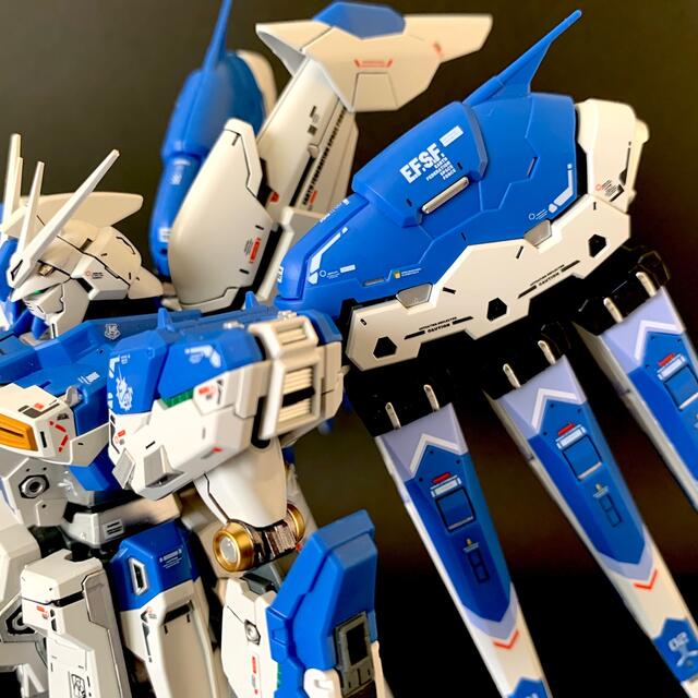 RX-93-ν2 Hi-ν GUNDAM ハイニューガンダム 完成品 RG 4