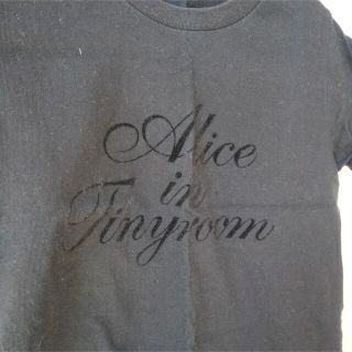 ベリーブレイン(Verybrain)のaliceintinyroomTシャツ(Tシャツ(半袖/袖なし))