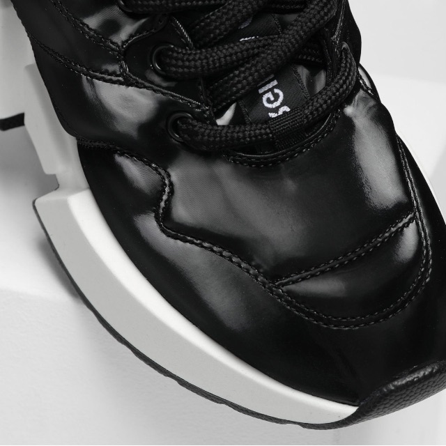 MM6(エムエムシックス)の◆新品◆MM6 マルジェラ ハイトップスニーカー黒BLACK　厚底 レディースの靴/シューズ(スニーカー)の商品写真