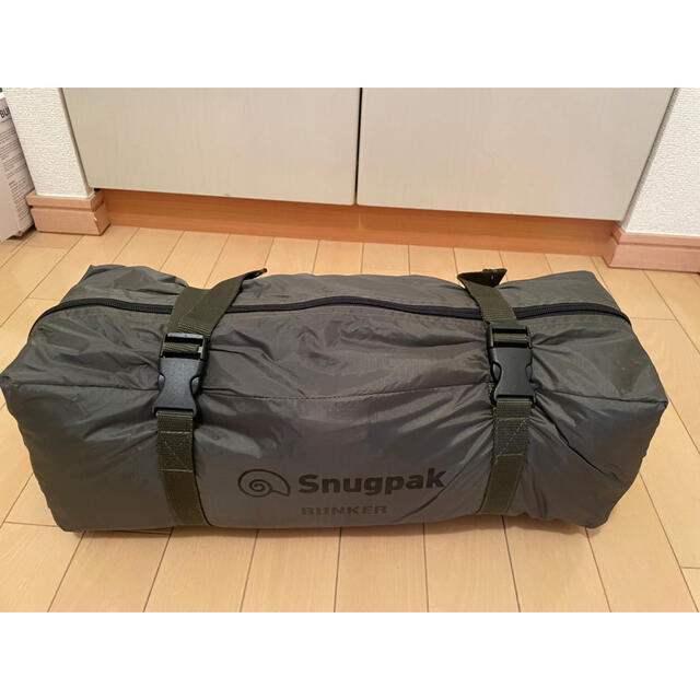超激安 Snugpak(スナグパック) バンカー ドーム型 バンカー オリーブ 3