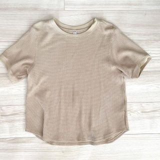 ユニクロ(UNIQLO)のユニクロ ワッフルTシャツ 半袖 ベージュ Lサイズ レディス 夏服(Tシャツ(半袖/袖なし))