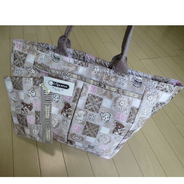 LeSportsac - 【新品・未使用】レスポートサック トートバッグ コージーテディの通販 by KEIKO's shop｜レスポートサックならラクマ