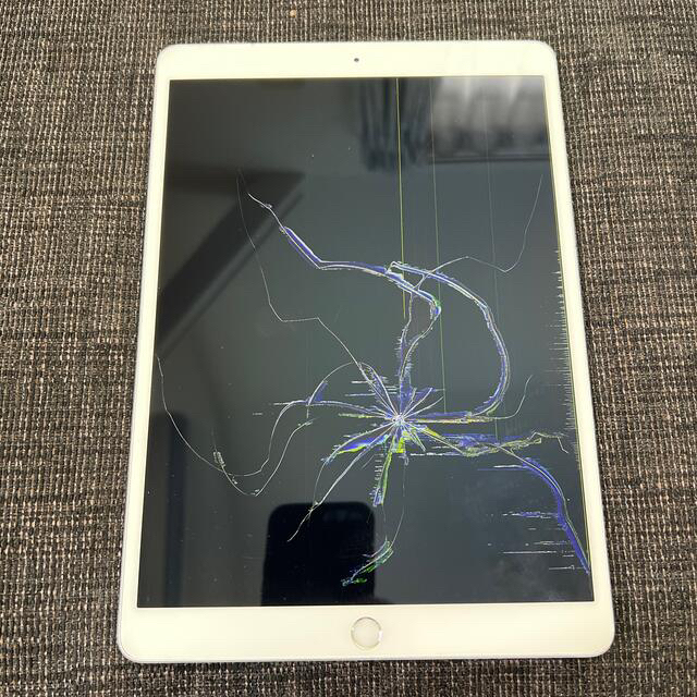 iPad - Apple iPad Pro 10.5 Cellular 64GB【ジャンク】の通販 by ...