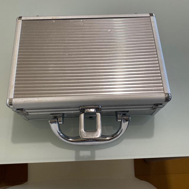 最大5万円OFFクーポン! ✨美品✨ ワニ革 ダイヤルロック