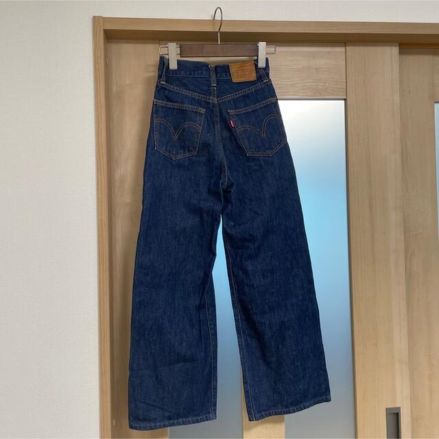 Levi's(リーバイス)の【miii様専用】Levi's ワイドデニム23inch  レディースのパンツ(デニム/ジーンズ)の商品写真