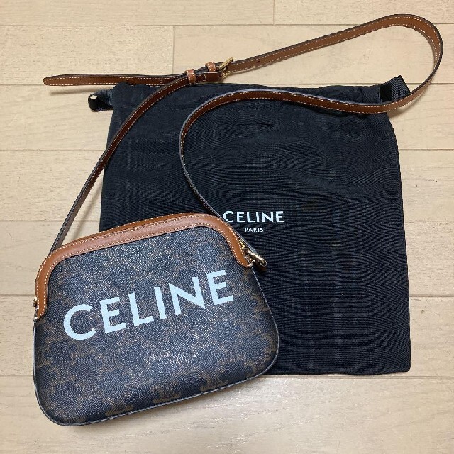 CELINE トリオンフキャンバス スモールカメラバッグ