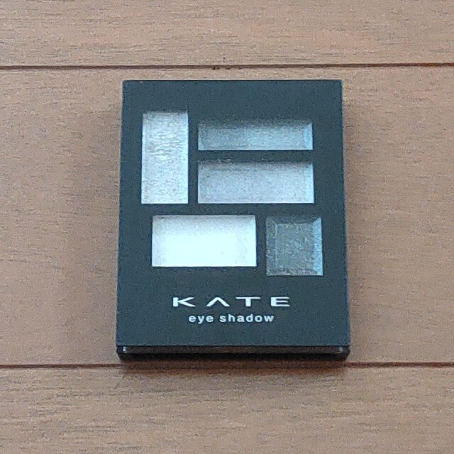 KATE(ケイト)のケイト　アイシャドウ コスメ/美容のベースメイク/化粧品(アイシャドウ)の商品写真