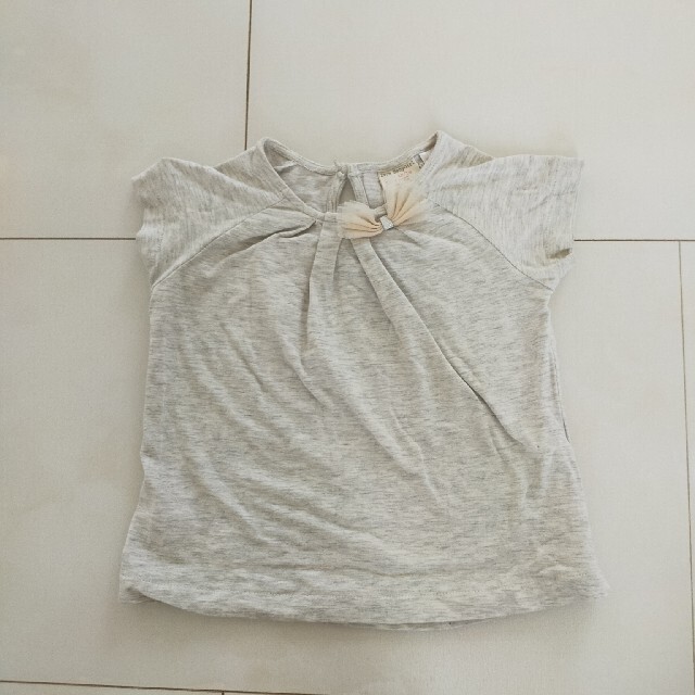 ZARA KIDS(ザラキッズ)のザラ　グレー　Tシャツ　80cm キッズ/ベビー/マタニティのベビー服(~85cm)(Ｔシャツ)の商品写真