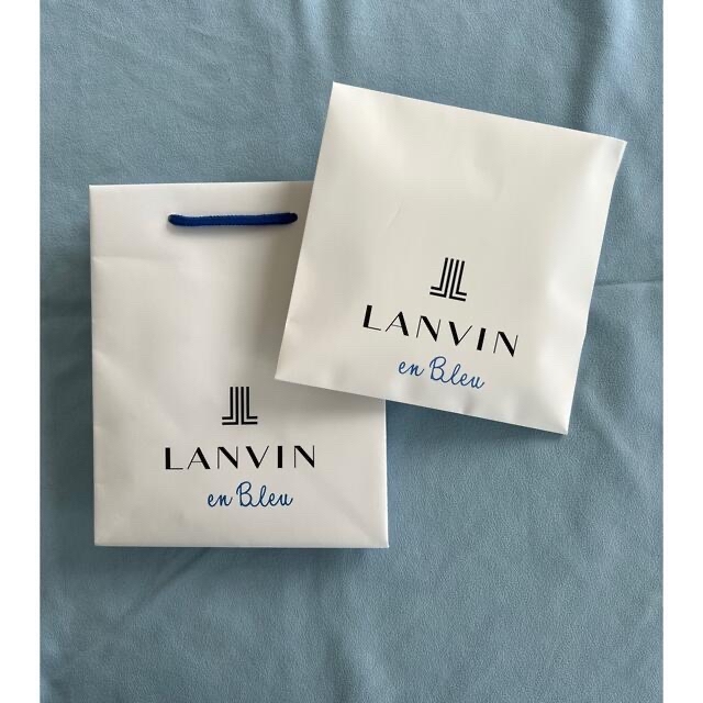 LANVIN en Bleu(ランバンオンブルー)のLANVINENBLUE ノベルティ　ハンカチ レディースのファッション小物(ハンカチ)の商品写真
