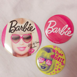 バービー(Barbie)のBarbie 缶バッチセット(ブローチ/コサージュ)