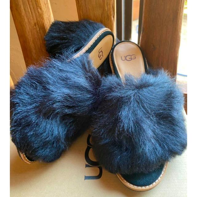 【国産】 UGG アグ (24.5) スリッパ ボア フラット 希少デザイン その他 【国産】 UGG アグ (24.5) スリッパ ボア フラット 希少デザイン その他