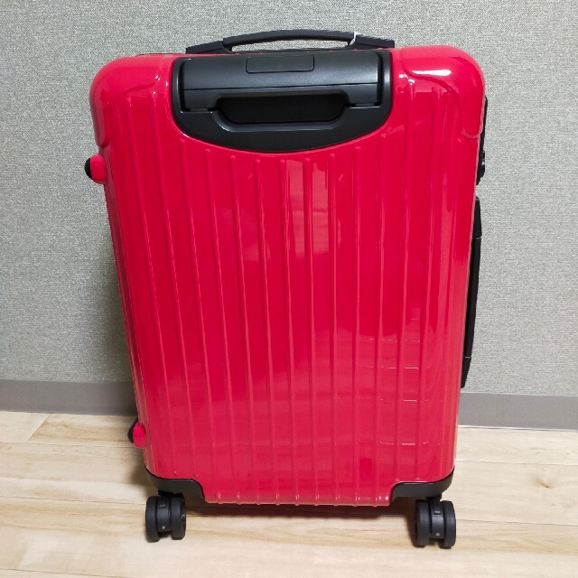 RIMOWA(リモワ)のリモワ ポルシェ　スーツケース インディアンレッド 32L メンズのバッグ(トラベルバッグ/スーツケース)の商品写真