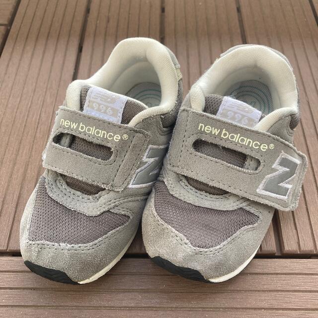 New Balance(ニューバランス)のニューバランス 996 スニーカー 14.5cm グレー キッズ/ベビー/マタニティのキッズ靴/シューズ(15cm~)(スニーカー)の商品写真