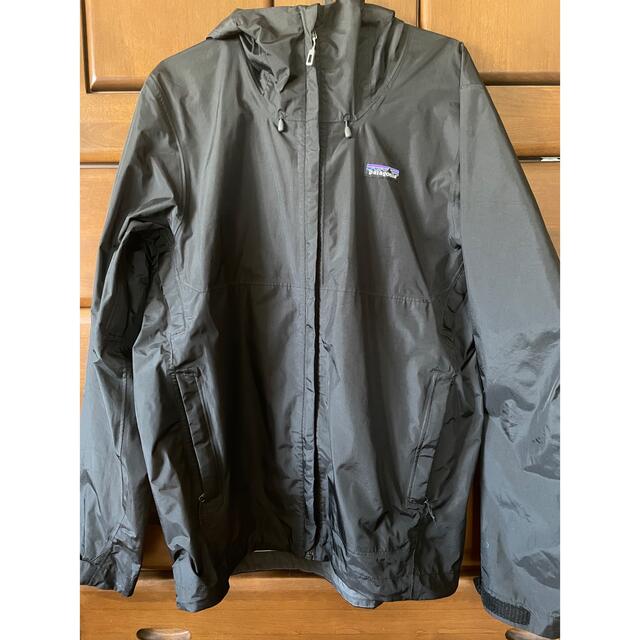 Patagonia マウンテンパーカー　ブラック