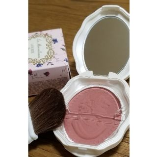 レメルヴェイユーズラデュレ(Les Merveilleuses LADUREE)の【紫音さん専用】レ・メルヴェイユーズ ラデュレ(チーク)