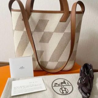 HERMES エルメス　トートバッグHアンビエ27PMゴールド