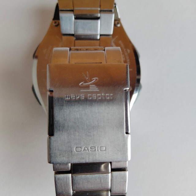 CASIO(カシオ)のCASIO ウェーブセプター WVH-100J 3315 薄型ソーラー電波時計 メンズの時計(腕時計(アナログ))の商品写真