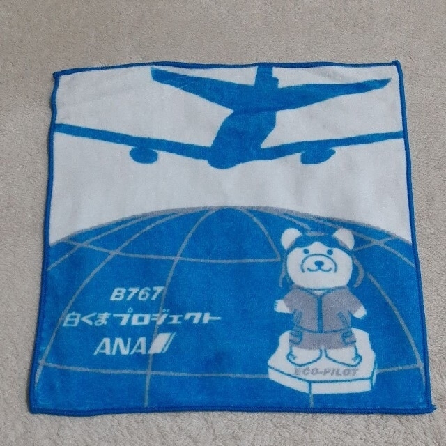 ANA(全日本空輸)(エーエヌエー(ゼンニッポンクウユ))のB767 白くまプロジェクト　ANA　タオルハンカチ エンタメ/ホビーのテーブルゲーム/ホビー(航空機)の商品写真