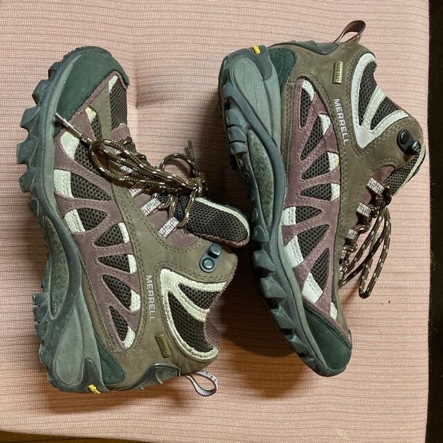 MERRELL(メレル)のMERRELLトレッキングシューズ スポーツ/アウトドアのアウトドア(登山用品)の商品写真