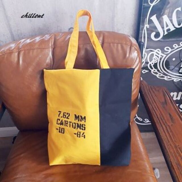 【ぽす様専用】ステンシルトートバッグ：イエローブラック【0326】 メンズのバッグ(トートバッグ)の商品写真