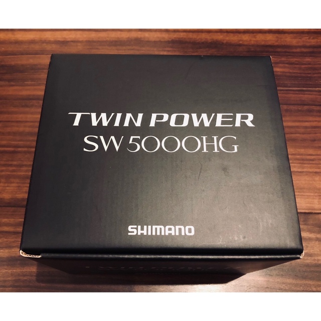 SHIMANO(シマノ)のシマノ ツインパワー SW 5000 HG  新品未使用 スポーツ/アウトドアのフィッシング(リール)の商品写真