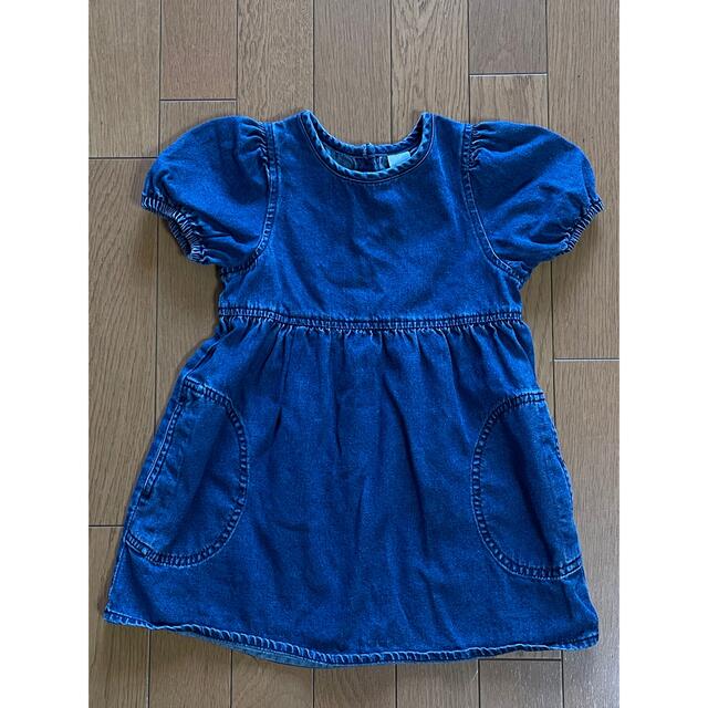 NEXT(ネクスト)のNEXT ミッドウォッシュ　デニムワンピース　100cm キッズ/ベビー/マタニティのキッズ服女の子用(90cm~)(ワンピース)の商品写真