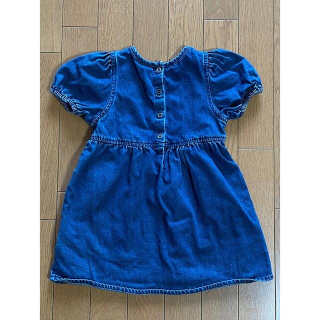 NEXT(ネクスト)のNEXT ミッドウォッシュ　デニムワンピース　100cm キッズ/ベビー/マタニティのキッズ服女の子用(90cm~)(ワンピース)の商品写真