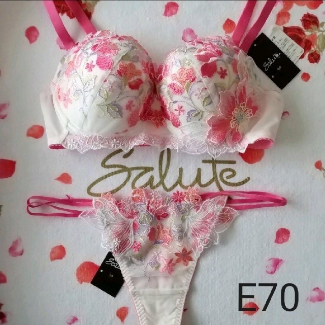 サルート 33G E65 ソング M BL - inisnu.ac.id