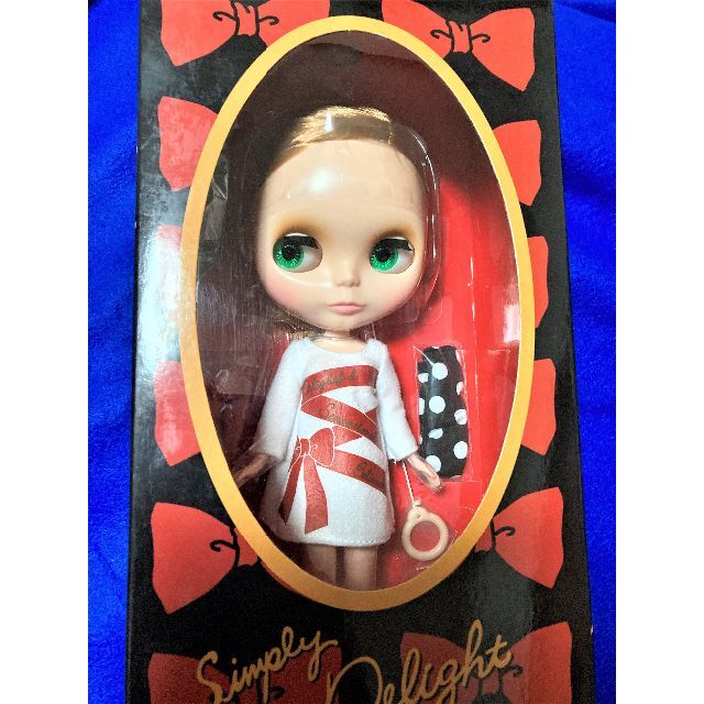 新品・未使用!トップショップ限定Blythe シンプリーディライト 新品・未使用!トップショップ限定Blythe シンプリーディライト