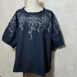 ❤4Lぽっちゃりサイズ❤Pur colore❤刺繍入りトップス/匿名配送(シャツ/ブラウス(半袖/袖なし))